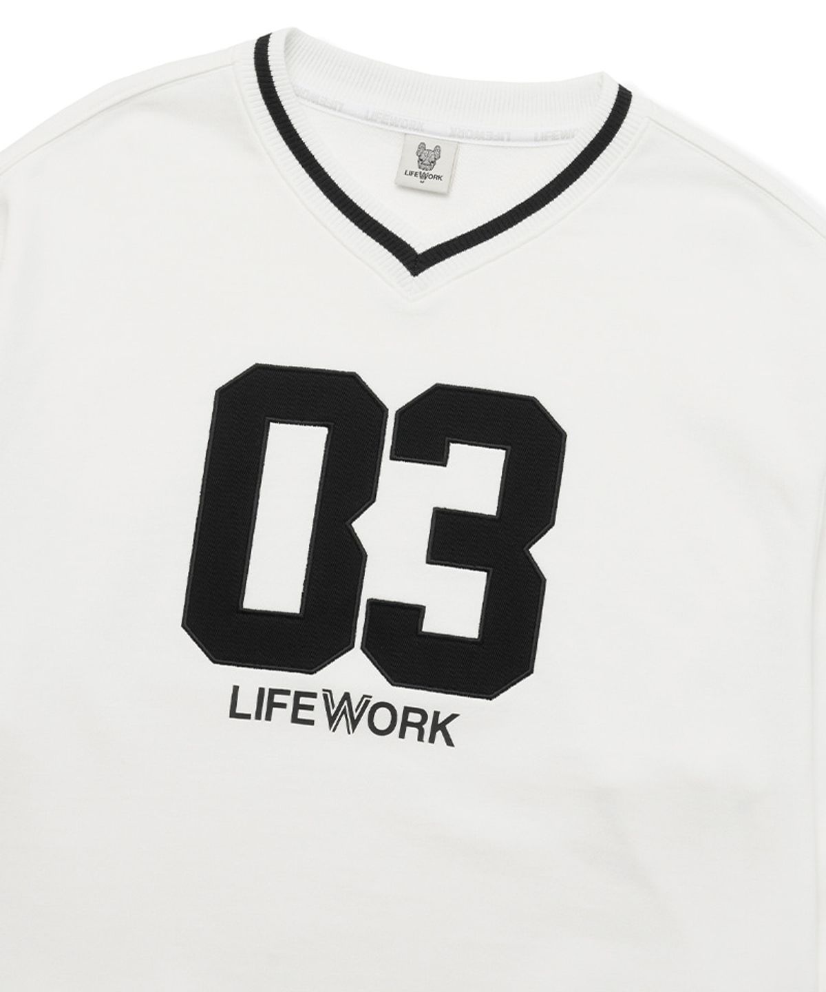 라이프워크(LIFEWORK) 넘버링 아플리케 오버핏 맨투맨