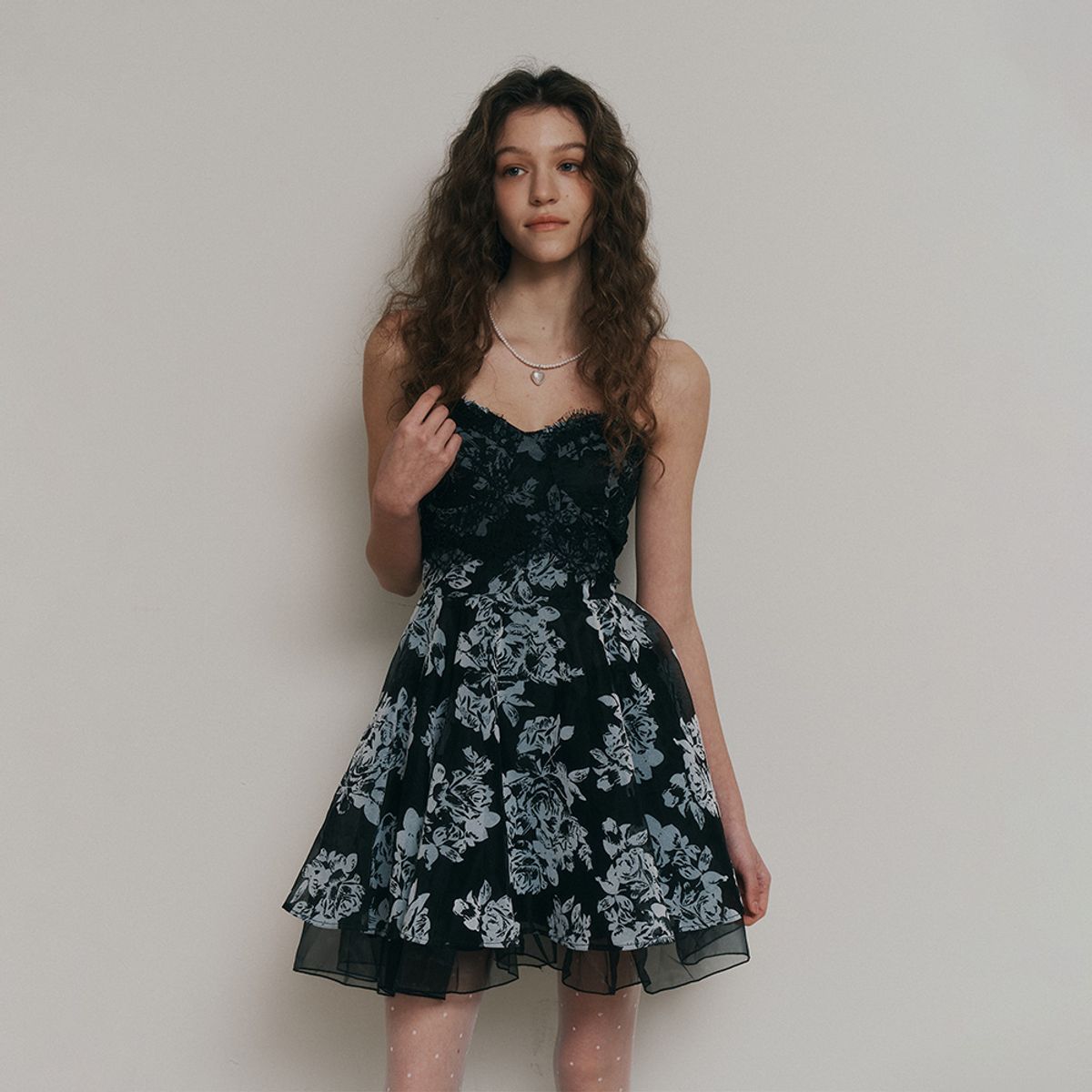 던드롭(DUNDROP) DD_Lace sling tube top dress_2color