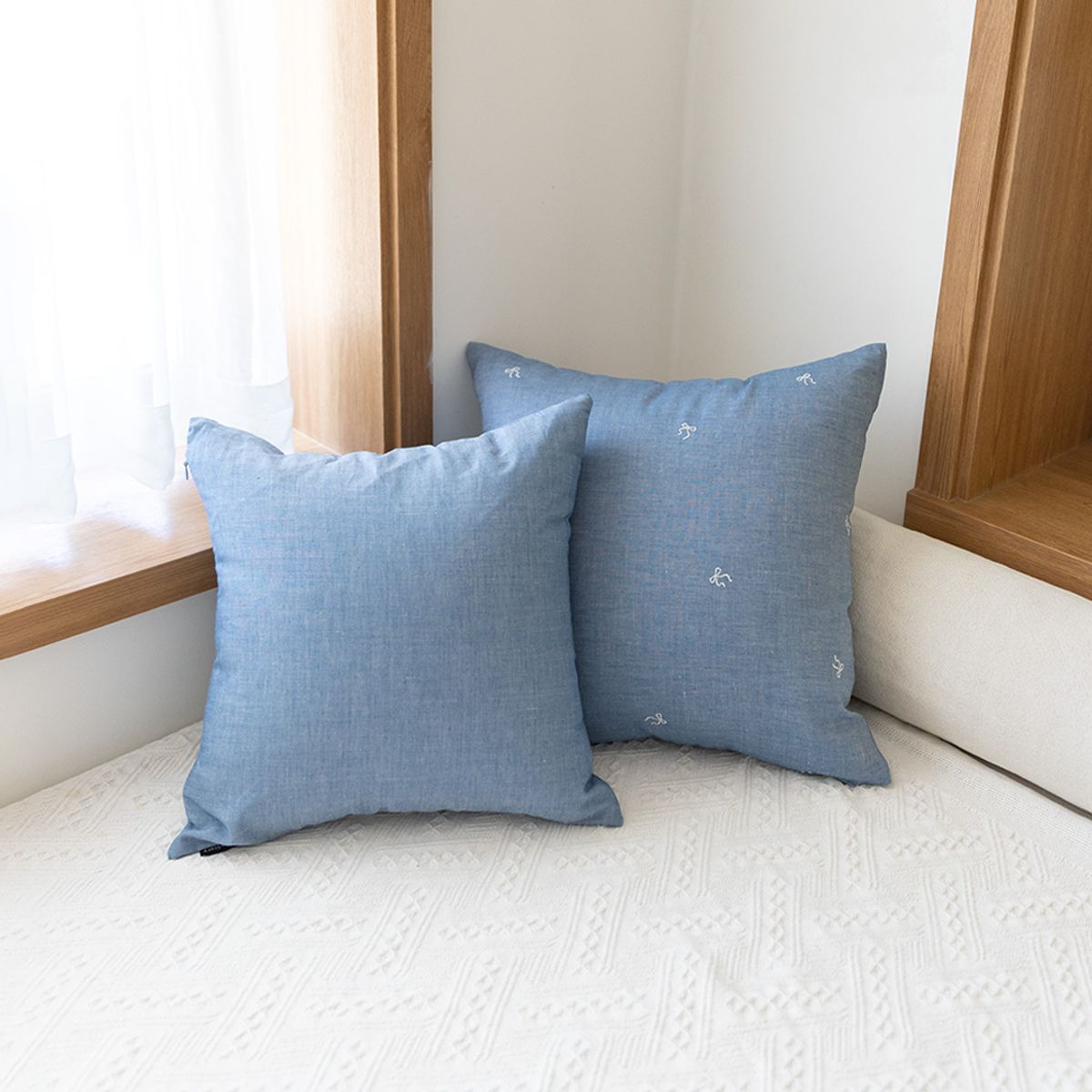 쿠션이야기(CUSHIONSTORY) 청해지 리본 스윙 쿠션 커버