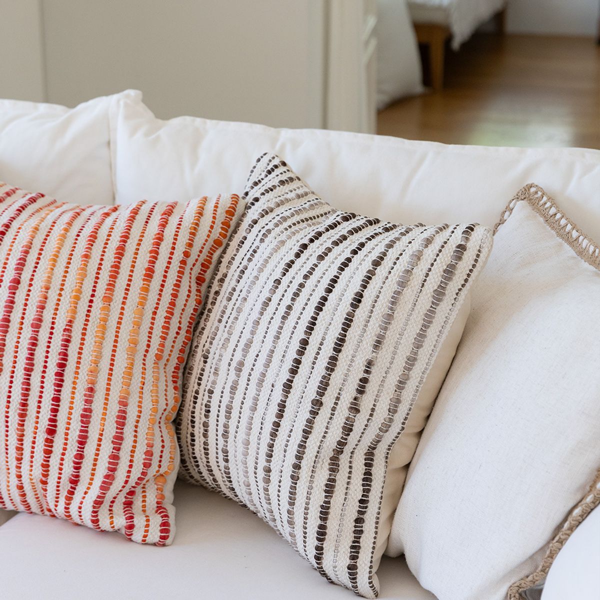쿠션이야기(CUSHIONSTORY) 인도 수입 마하라니 쿠션 커버 브라운 50x50