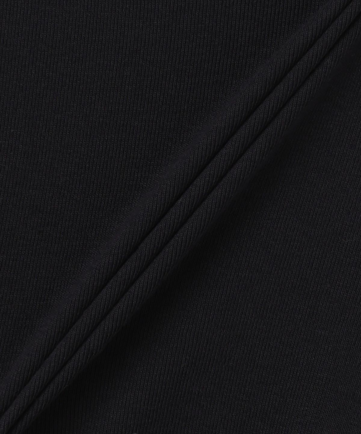 꾸레쥬(COURREGES) 시그니처 콘트라스트 반소매 티셔츠 - 블랙:루비 / 125JTS017JS0203B087