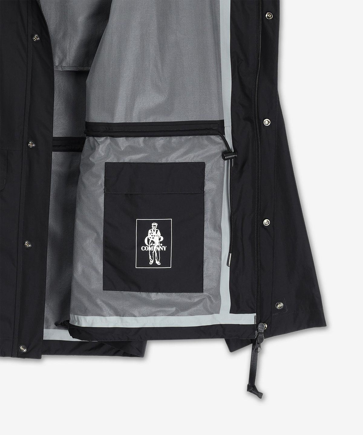 씨피 컴퍼니(CP Company) 메트로폴리스 퍼텍스 재킷 - 블랙 / 18CLOW004A110033A999
