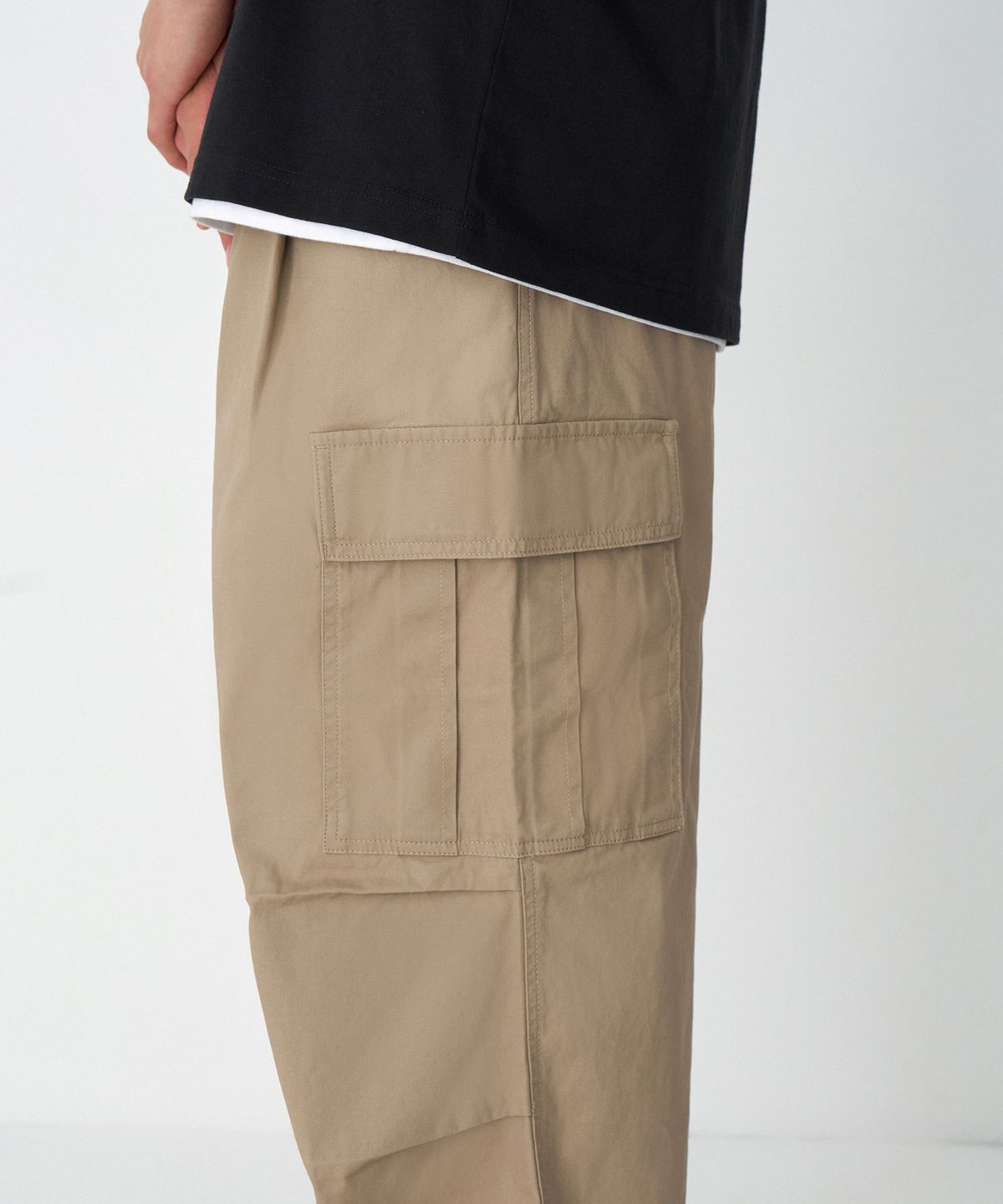 무신사 스탠다드(MUSINSA STANDARD) 코튼 파라슈트 밴딩 카고 팬츠 [베이지]