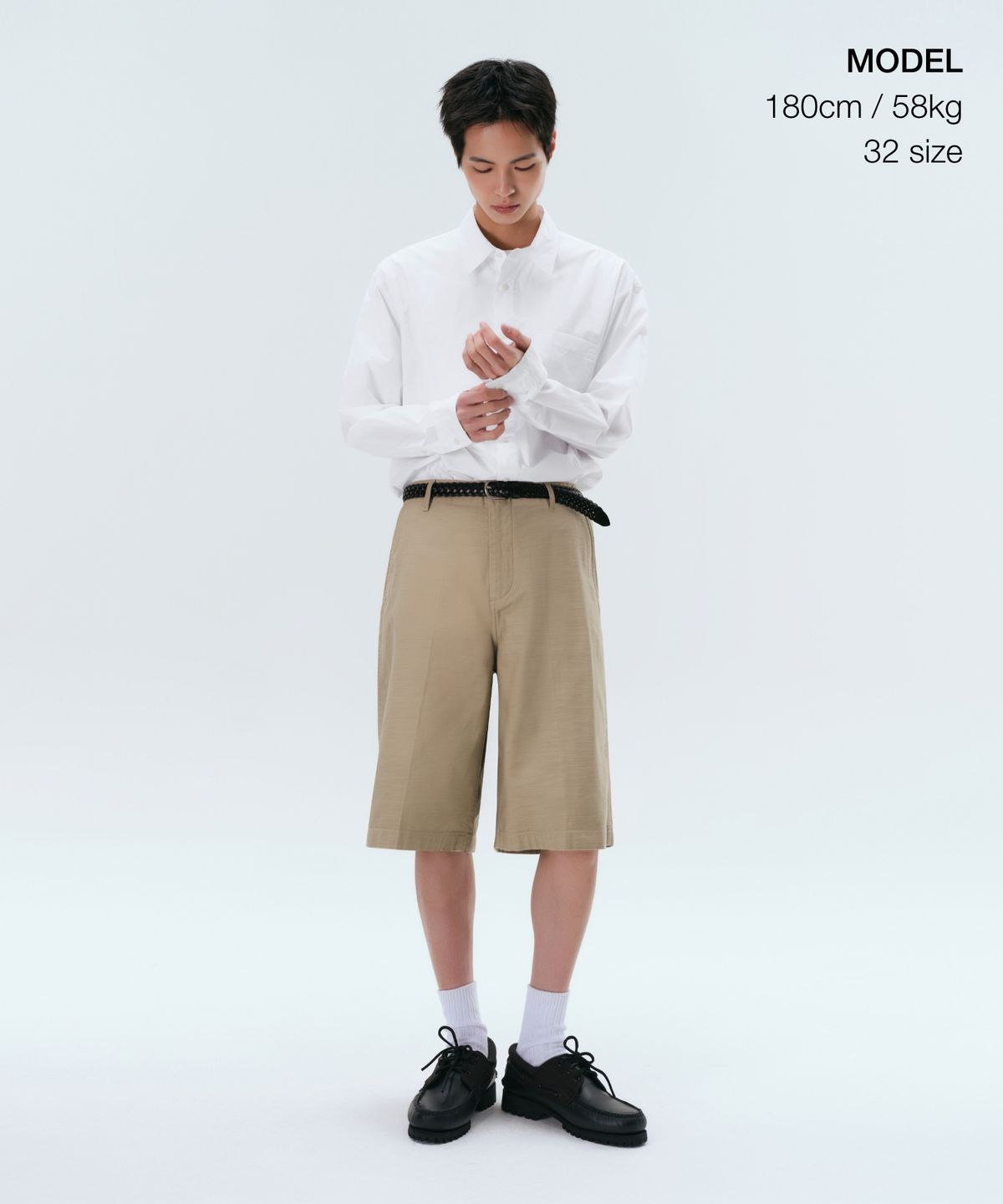 무신사 스탠다드(MUSINSA STANDARD) 백 사틴 버뮤다 팬츠 [베이지]