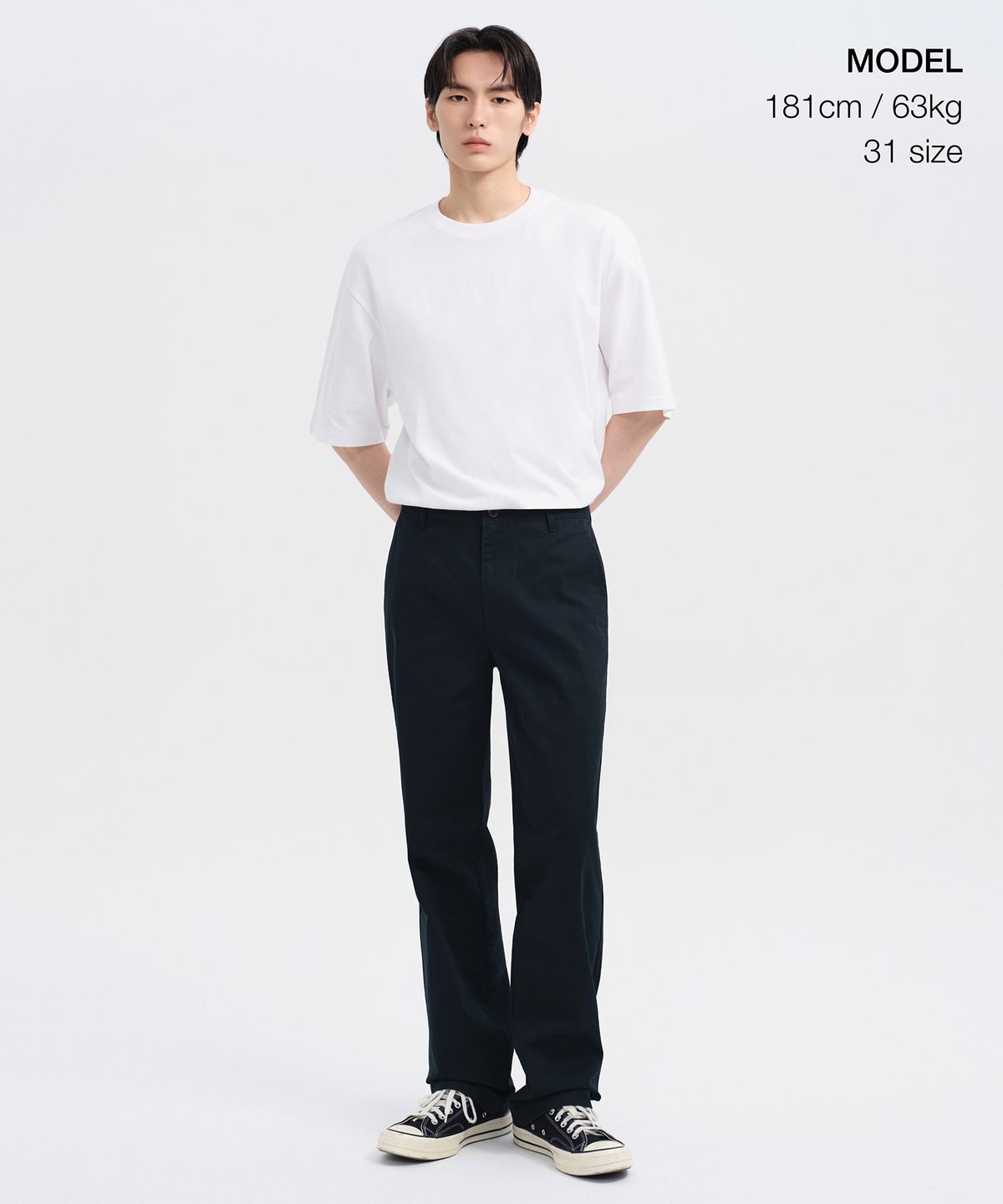 무신사 스탠다드(MUSINSA STANDARD) 스트레이트 치노 팬츠 [네이비]