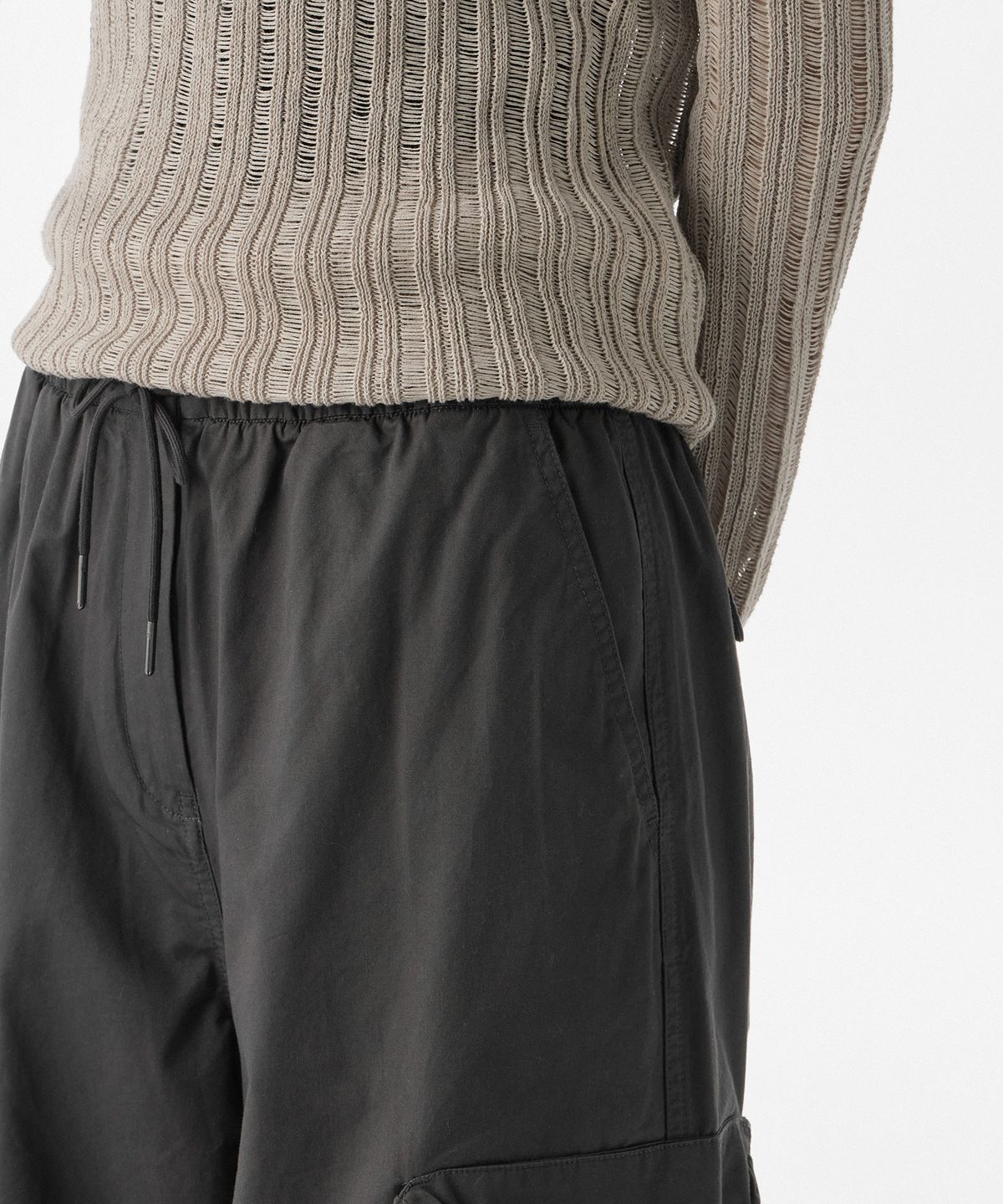 무신사 스탠다드 우먼(MUSINSA STANDARD WOMAN) 우먼즈 코튼 파라슈트 카고 팬츠 [다크 그레이]