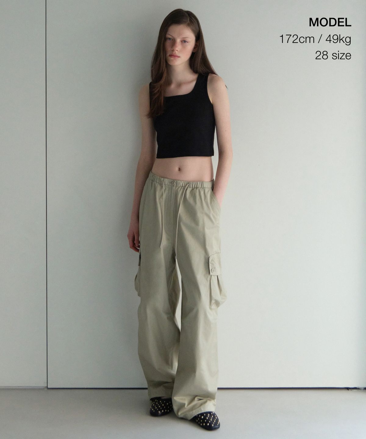 무신사 스탠다드 우먼(MUSINSA STANDARD WOMAN) 우먼즈 코튼 파라슈트 카고 팬츠 [라이트 베이지]