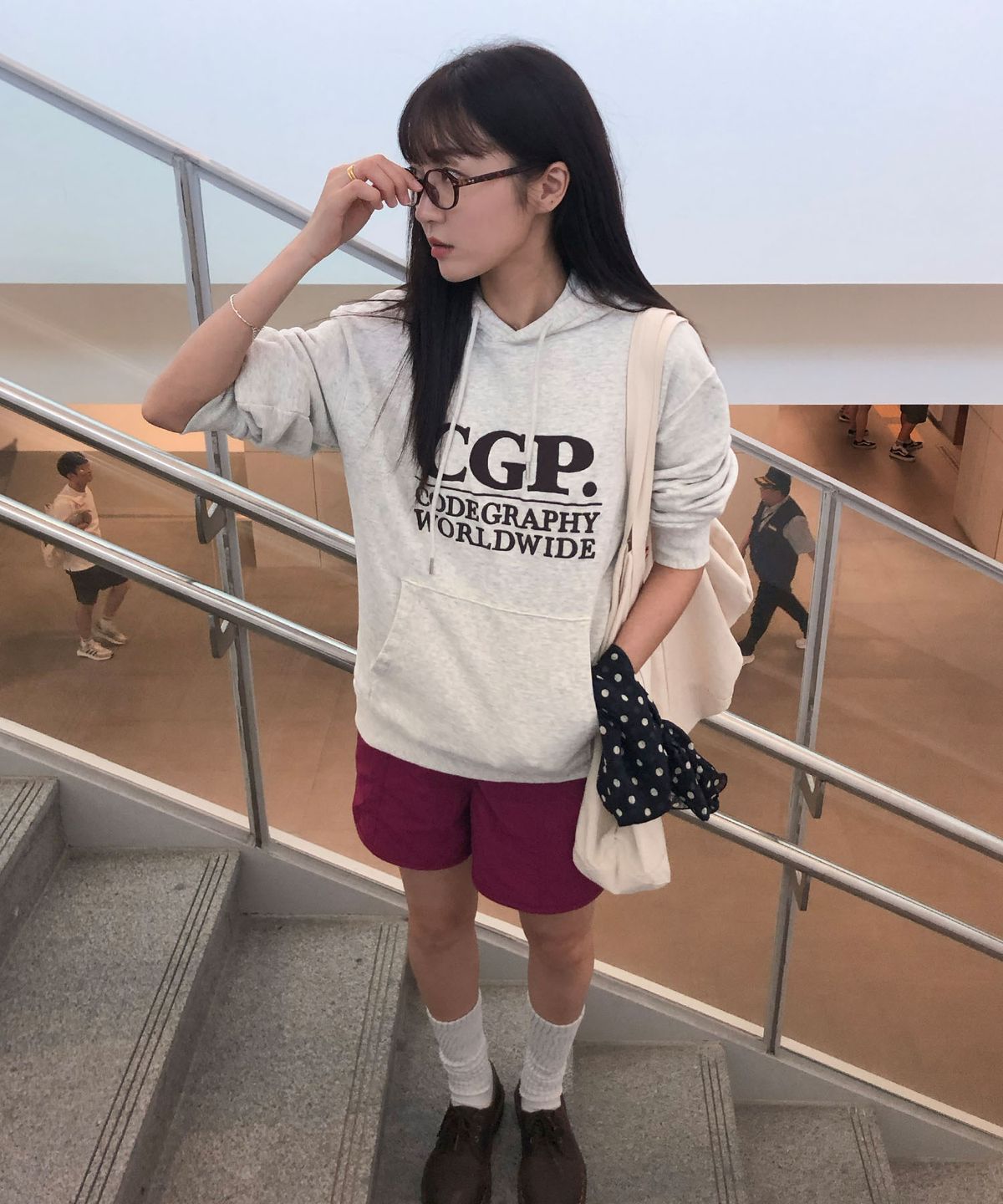 코드그라피(CGP) 스퀘어 로고 후디_오트밀