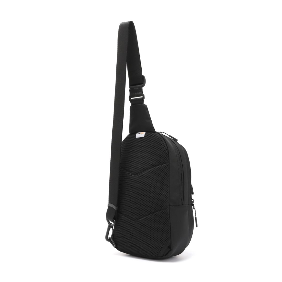 내셔널지오그래픽(NATIONALGEOGRAPHIC) N255ACR640 브레이브 슬링백 BLACK