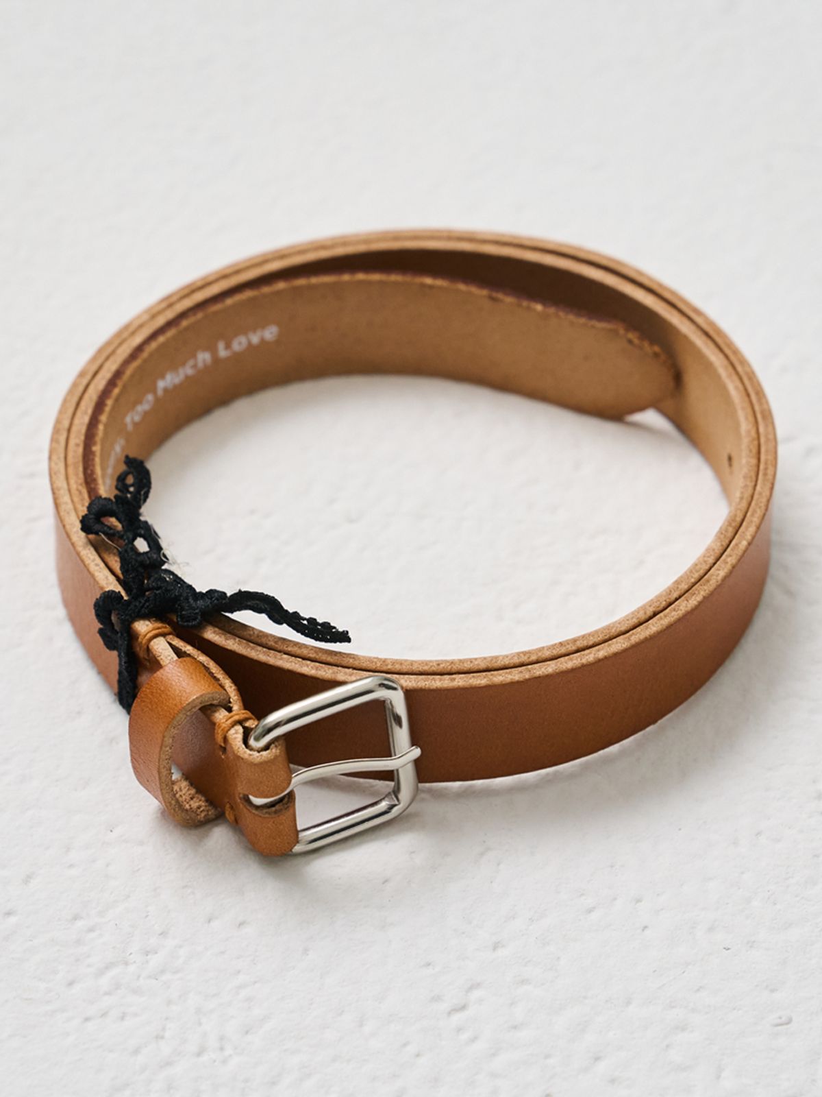 쏘리, 투 머치 러브(SORRY, TOO MUCH LOVE) 24Square Buckle Season Leather Slim Belt