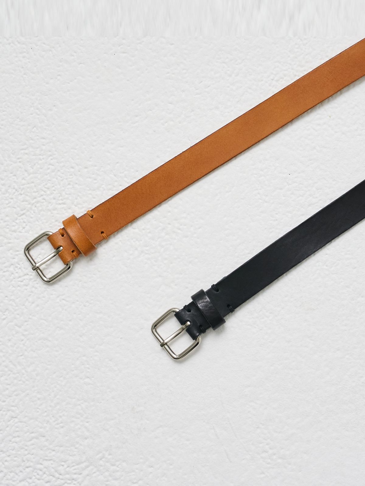 쏘리, 투 머치 러브(SORRY, TOO MUCH LOVE) 24Square Buckle Season Leather Slim Belt