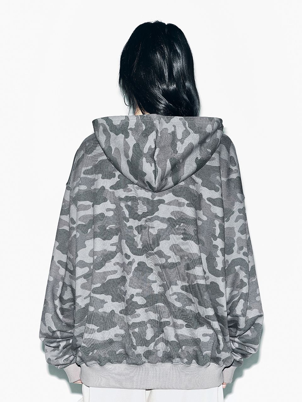 MUSINSA公式 | YEEL STUDDED ZIP-UP HOODIE OVERSIZED CAMO