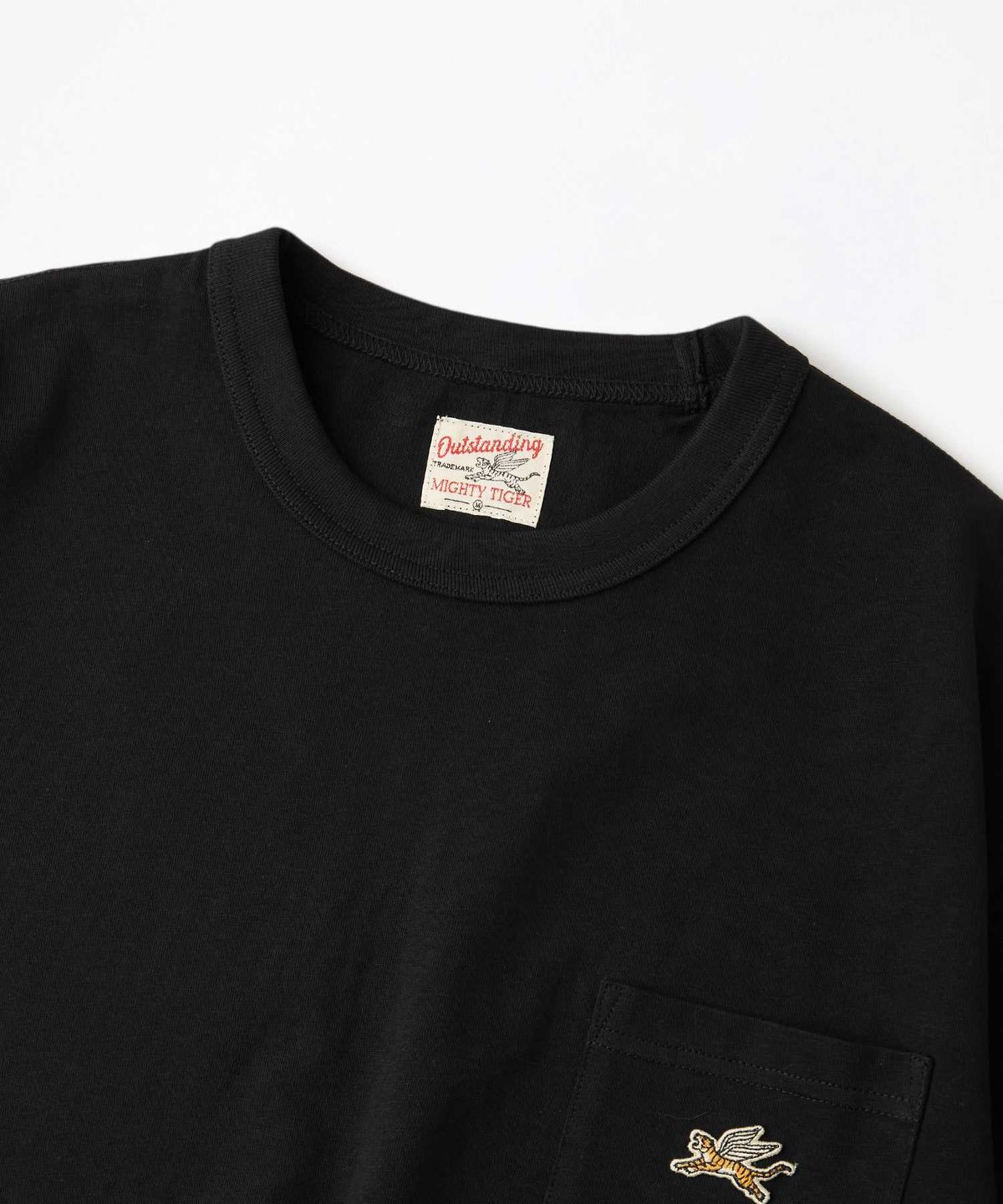 아웃스탠딩(OUTSTANDING) MIGHTY TIGER LOGO POCKET TEE_BLACK