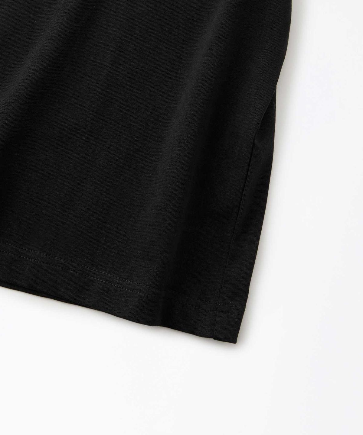 아웃스탠딩(OUTSTANDING) MIGHTY TIGER LOGO POCKET TEE_BLACK