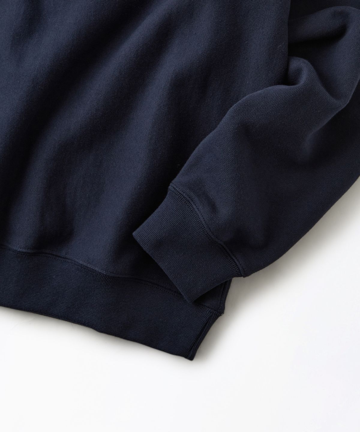 아웃스탠딩(OUTSTANDING) MIGHTY TIGER LOGO SWEAT_NAVY