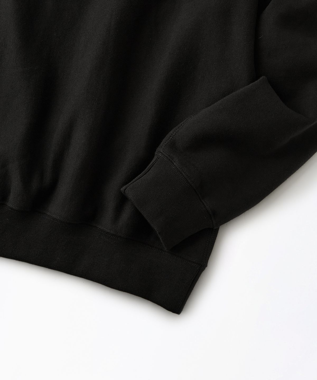아웃스탠딩(OUTSTANDING) MIGHTY TIGER LOGO SWEAT_BLACK