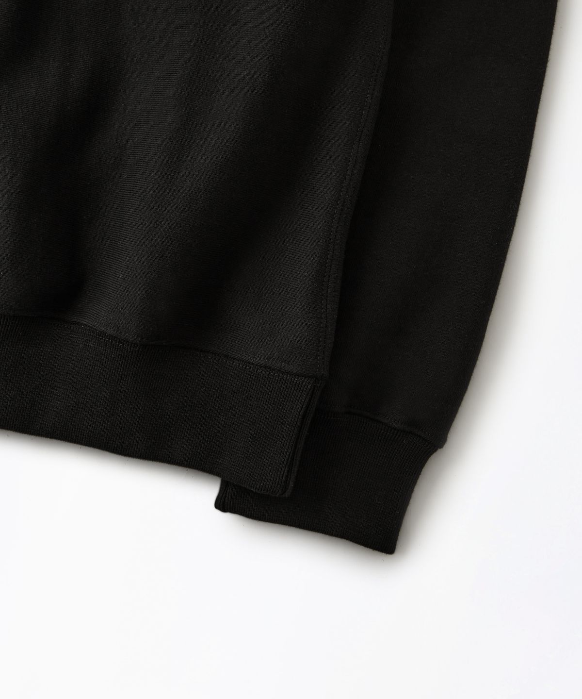 아웃스탠딩(OUTSTANDING) MIGHTY TIGER LOGO SWEAT_BLACK