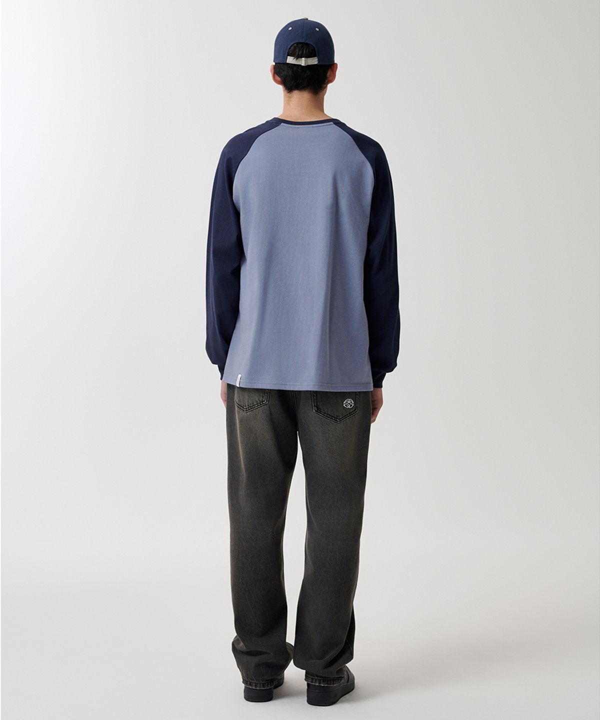 마하그리드(MAHAGRID) INTERNATIONAL RAGLAN LS TEE BLUE(MG2DFMT561A)
