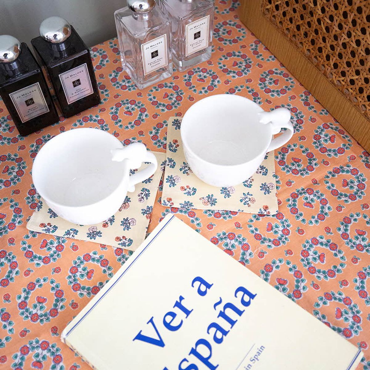 쿠션이야기(CUSHIONSTORY) Vintage hand block table cloth - Lis