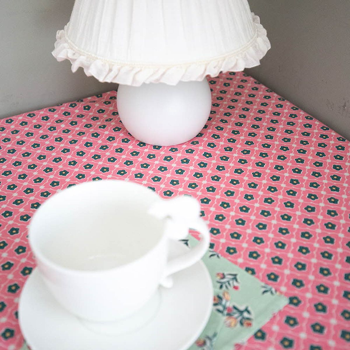 쿠션이야기(CUSHIONSTORY) Vintage hand block table cloth - Pansy