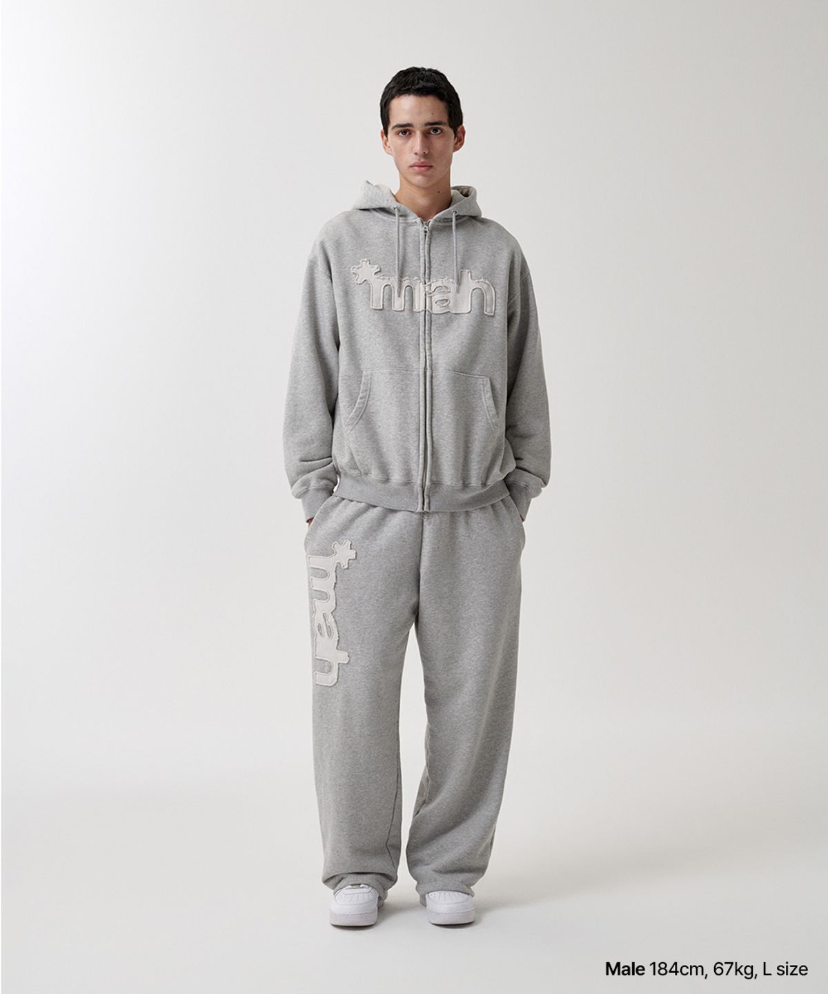 마하그리드(MAHAGRID) mah CUT OFF APPLIQUE SWEATPANT GREY(MG2FSMPA01A)