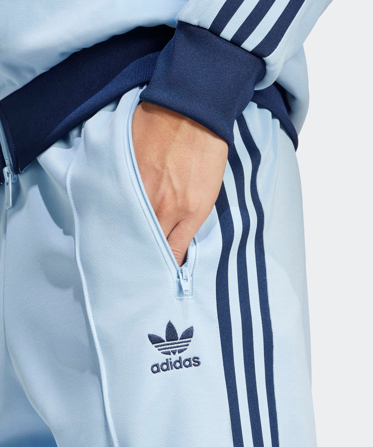 아디다스(ADIDAS) 베켄바우어 트랙 팬츠 - 클리어스카이 / JP2524