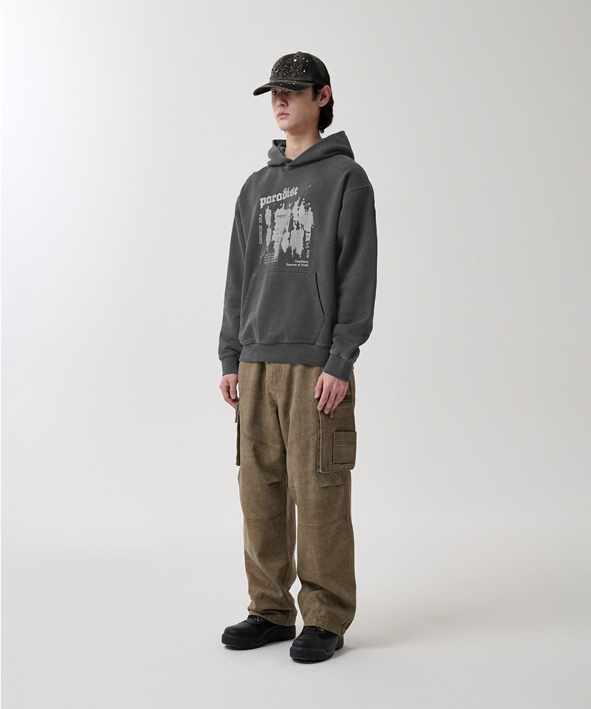 마하그리드(MAHAGRID) PARADISE PIGMENT HOODIE CHARCOAL(MG2FSMM410A)