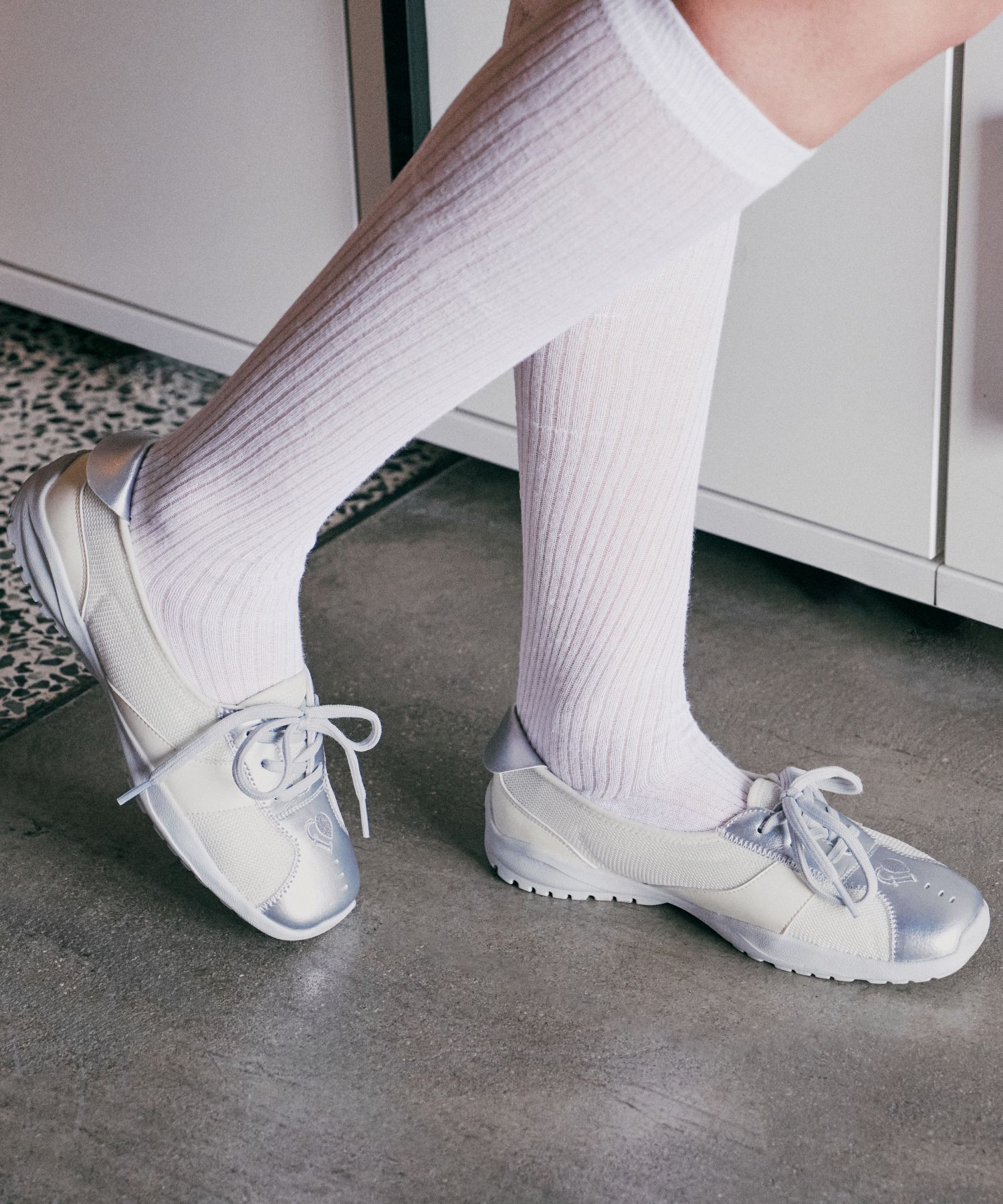 ★ flct Fluffy Citrus ★ Eclat sneakers 3color 5015009039 MUSINSA | flct Eclat sneakers (3color)