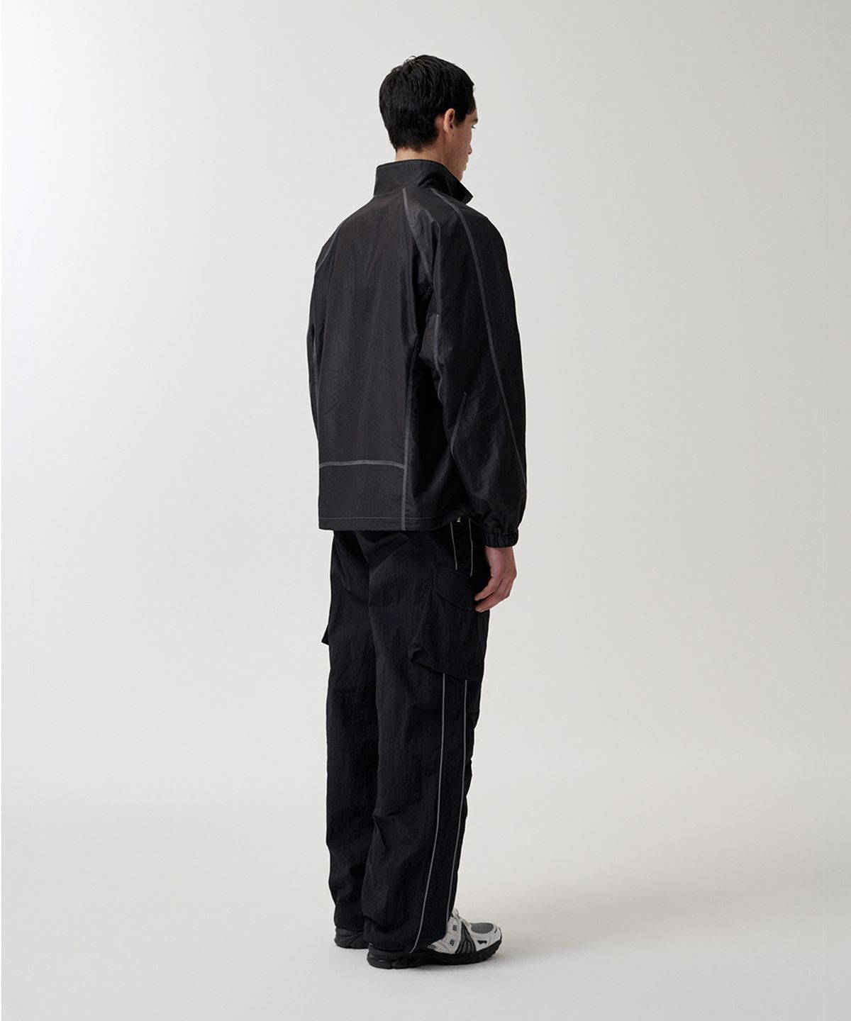 마하그리드(MAHAGRID) NYLON CARGO PARACHUTE PANT BLACK(MG2FSMPA20A)