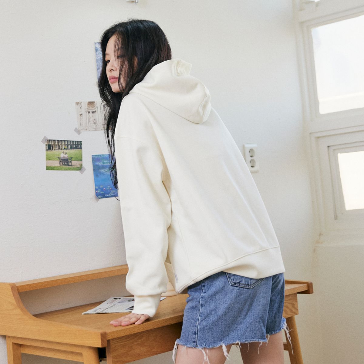 프로젝트 1907(PROJECT1907) [PLASTIC] Hoodie (3 Color)