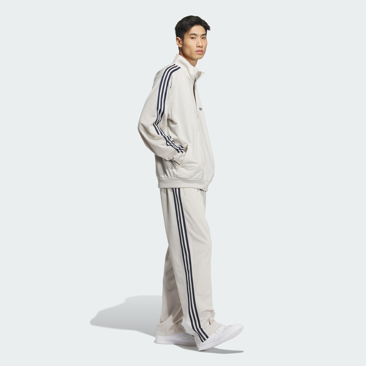 아디다스(ADIDAS) BB 트랙탑 - 베이지:인디고 / IZ4922