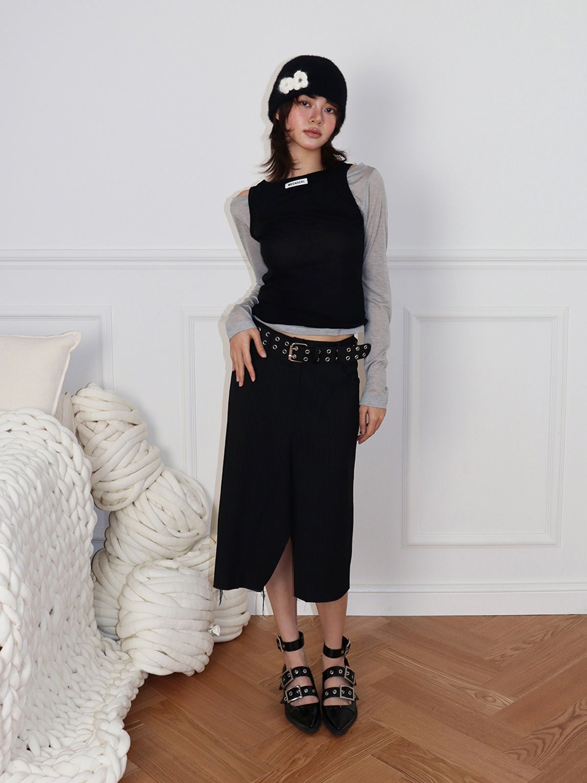 민더리(MEENDERI) 2WAY SHEER LAYERED TOP - BLACK