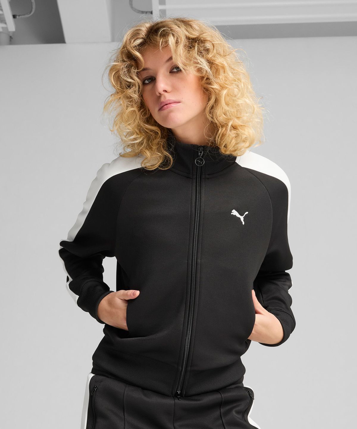 푸마(PUMA) T7 올웨이스 온 숏 트랙 자켓 - 블랙 / 629796-01