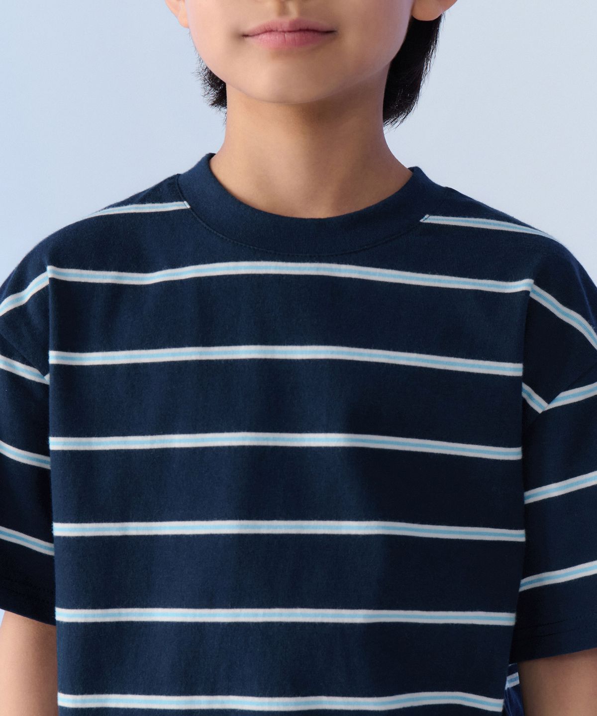 무신사 스탠다드 키즈(MUSINSA STANDARD KIDS) 멀티 스트라이프 크루 넥 티셔츠 2 [네이비]