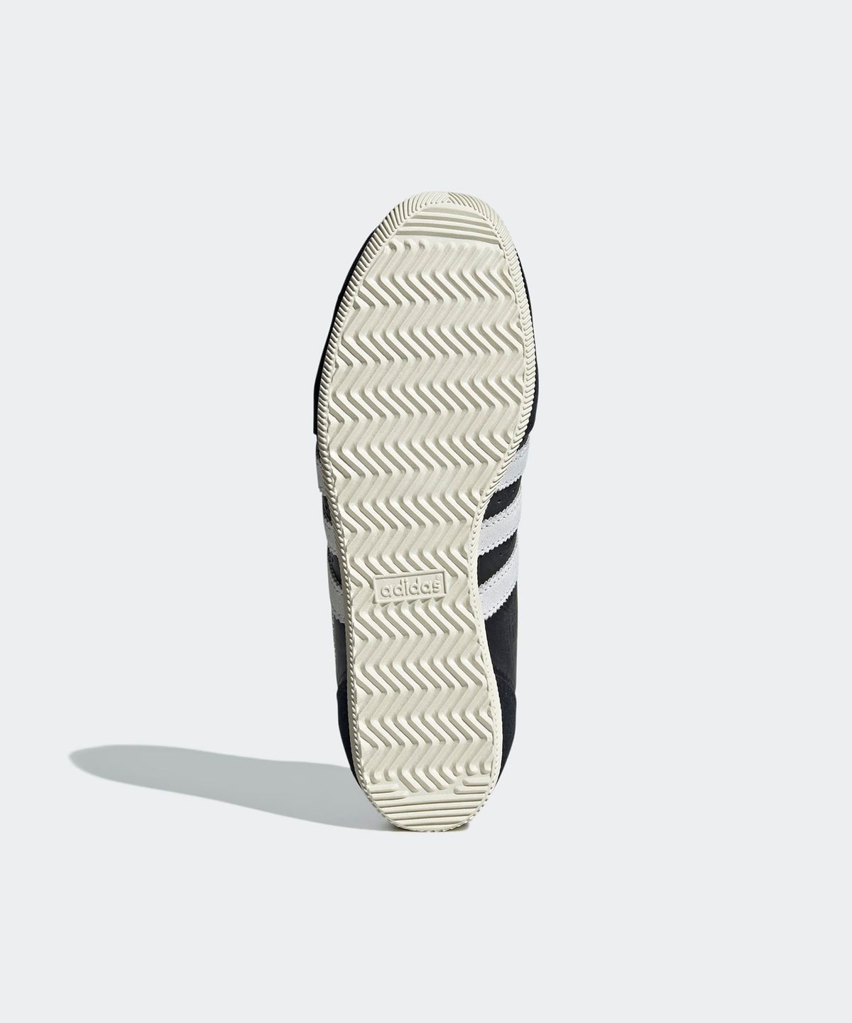 아디다스(ADIDAS) 재팬 - 블랙 / IH5490