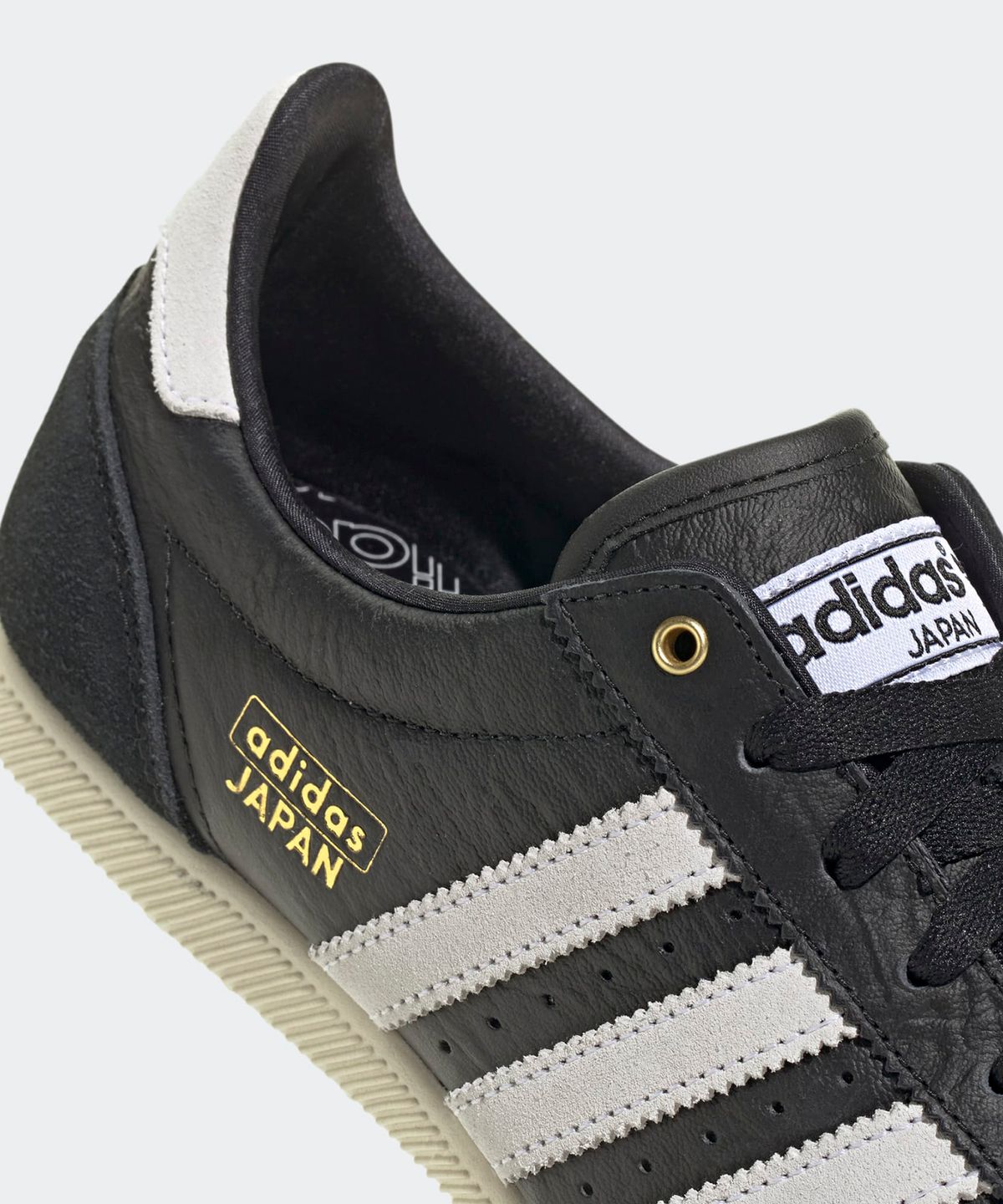 아디다스(ADIDAS) 재팬 - 블랙 / IH5490