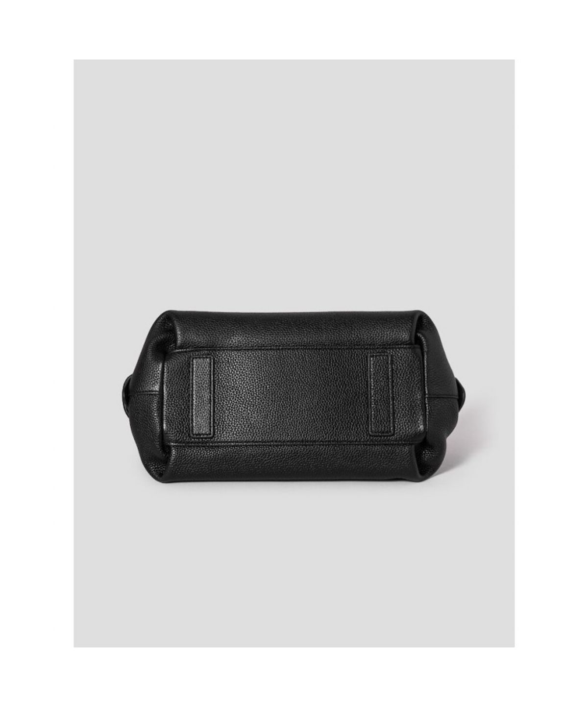 빈폴 액세서리(BEANPOLE ACCESSORY) 라비아 탑지퍼 스몰 토트백 - 블랙