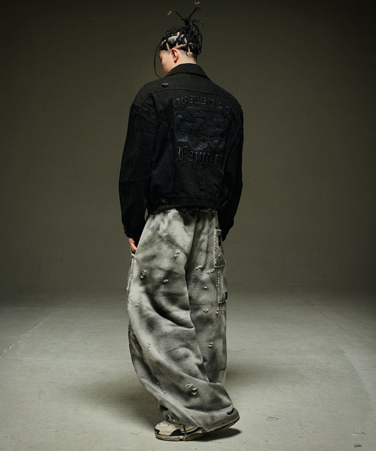 뭉(MWOONG) Oksuroad Washed Black Denim Trucker Jacket