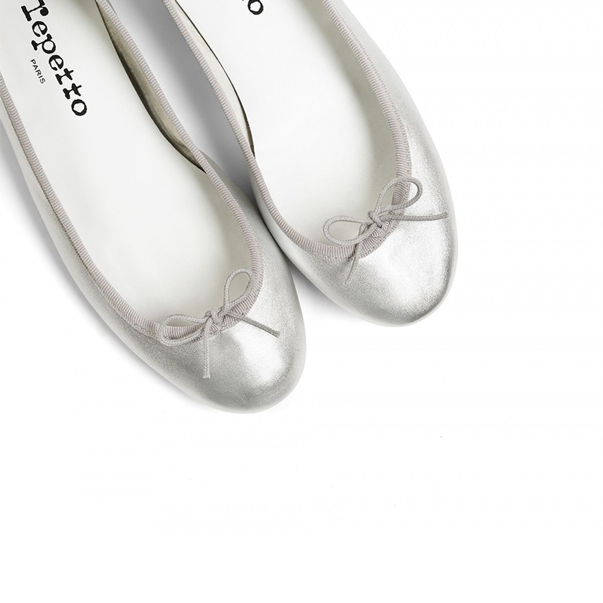 레페토(REPETTO) 플랫 산드리옹 (V086AGM020)