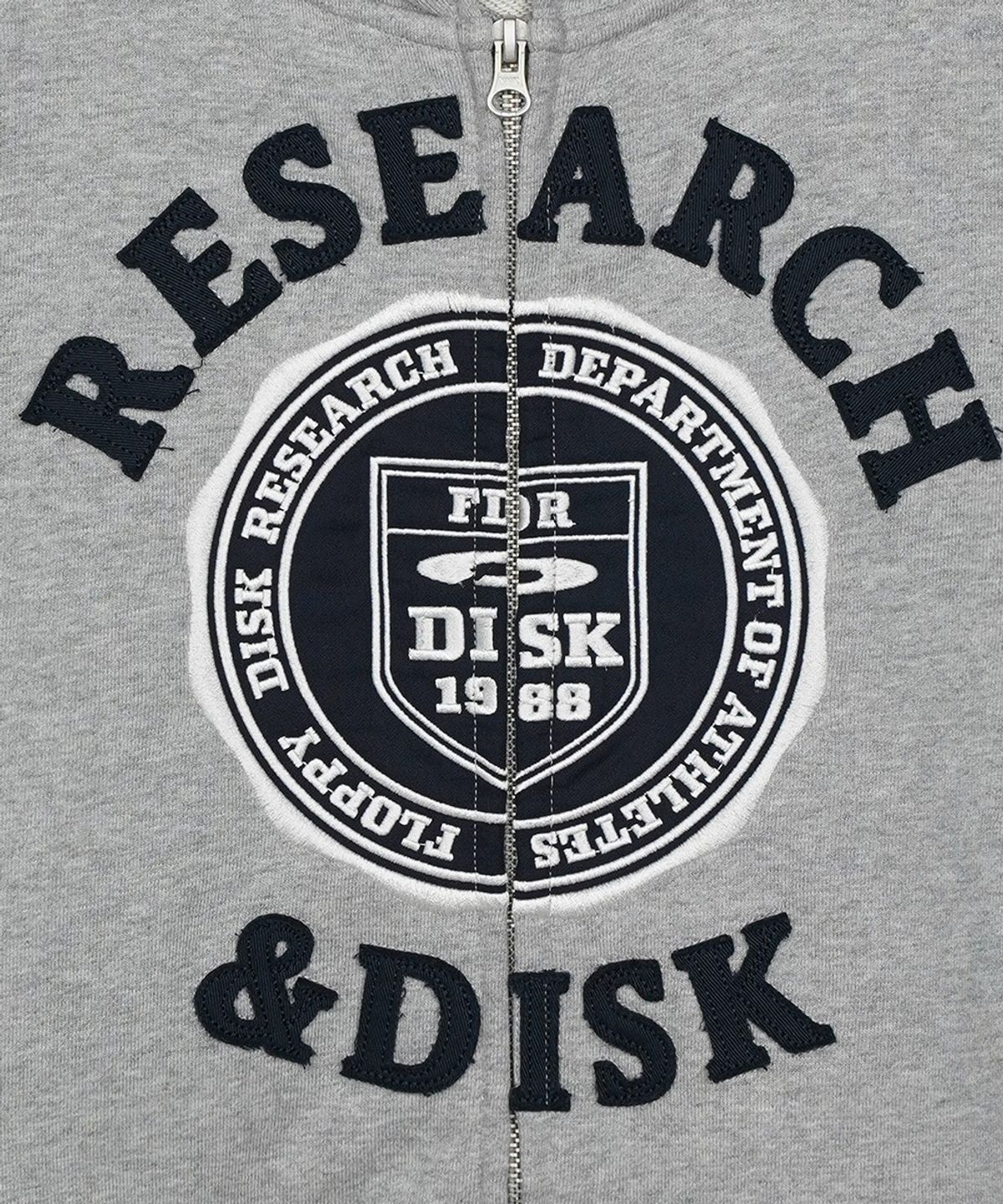 에프디알(FDR) Research Signet Applique Hood Zip-Up M.Gray