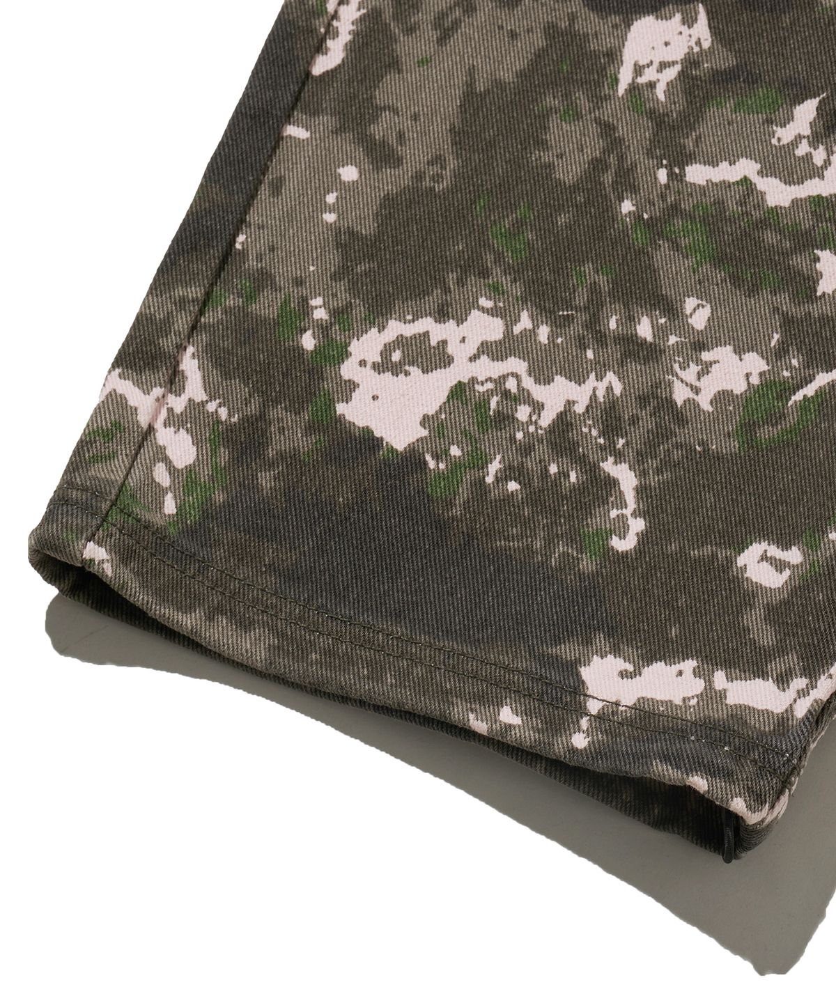 브라운브레스(BROWNBREATH) TAG GERMAN CAMO BANDING PANTS - PINK