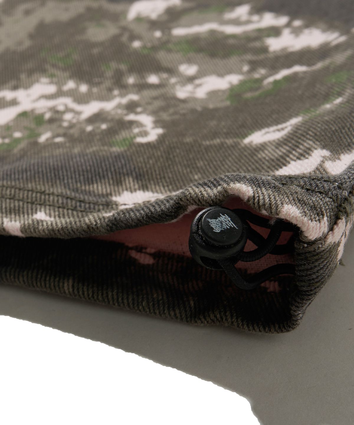 브라운브레스(BROWNBREATH) TAG GERMAN CAMO BANDING PANTS - PINK