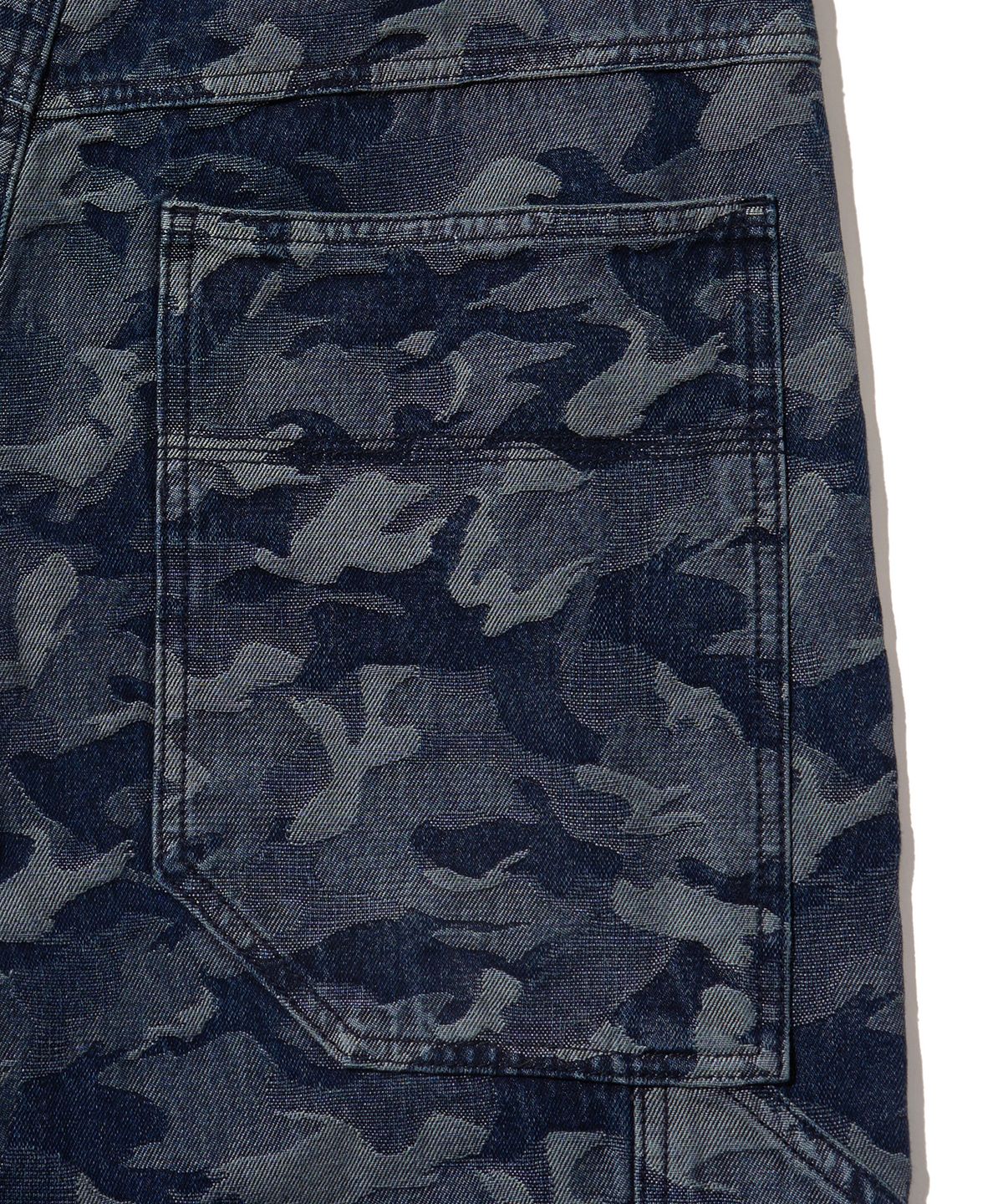 브라운브레스(BROWNBREATH) CAMO BIG POCKET DENIM PANTS - INDIGO