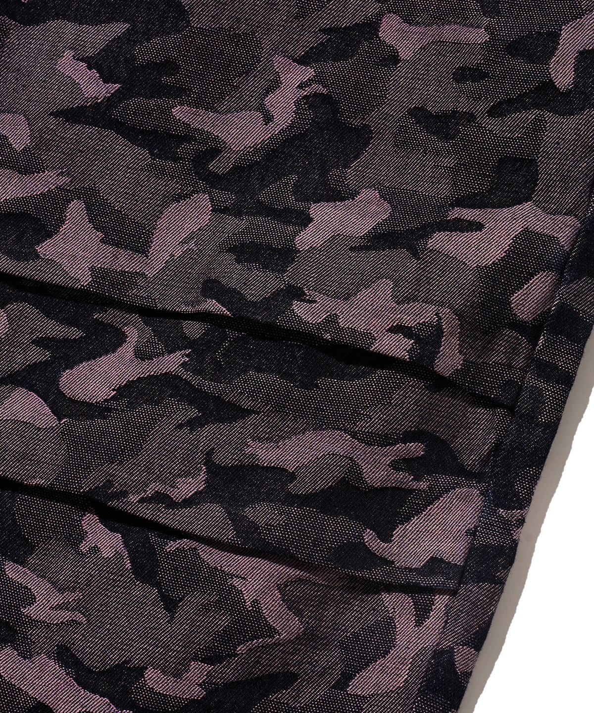 브라운브레스(BROWNBREATH) CAMO BIG POCKET DENIM PANTS - BURGUNDY
