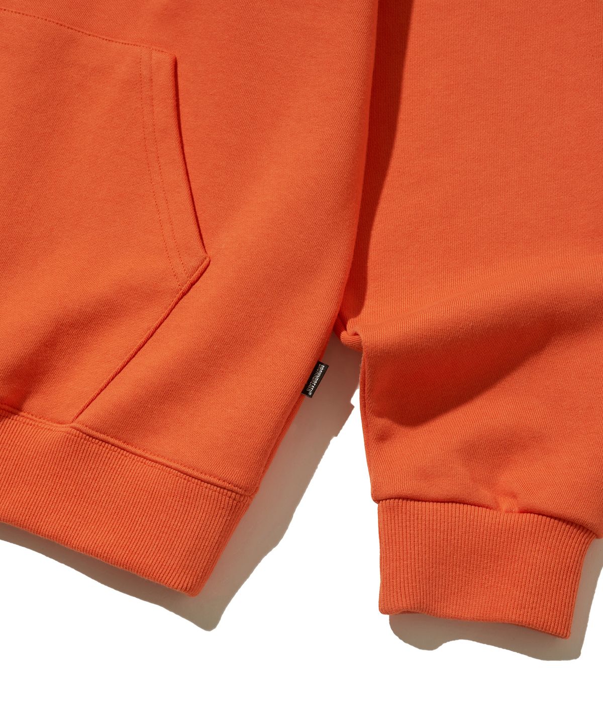 브라운브레스(BROWNBREATH) TIGER CAMO TAG HOODIE - ORANGE