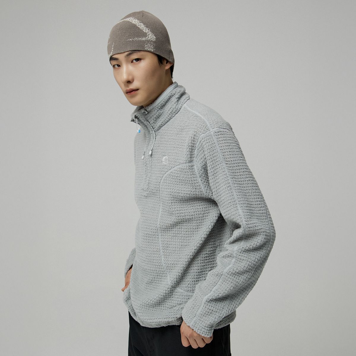 제로그램(ZEROGRAM) 폴라텍 알파120 풀오버