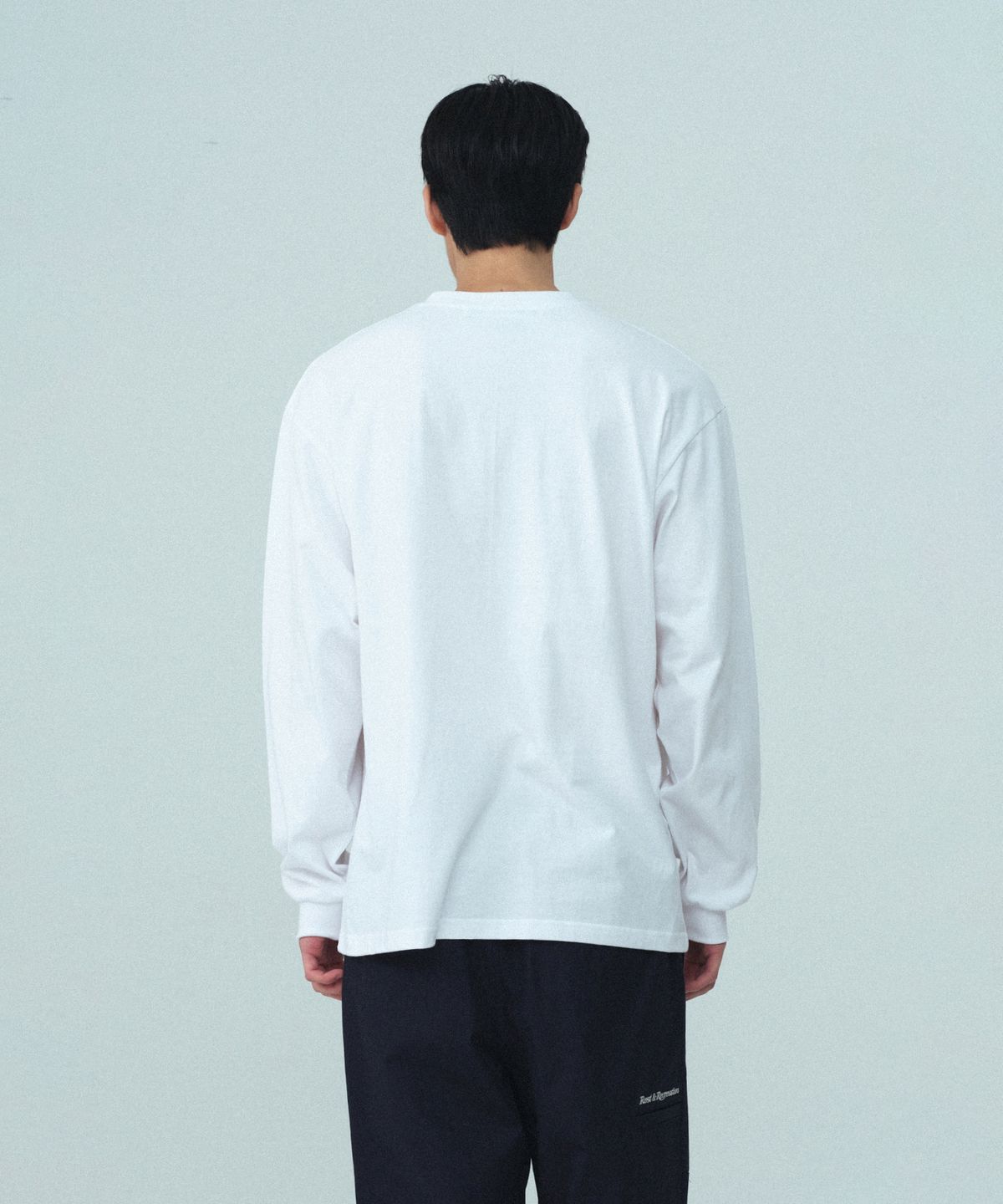 레스트앤레크레이션(REST&RECREATION) CREWNECK LONG SLEEVE T-SHIRT - WHITE
