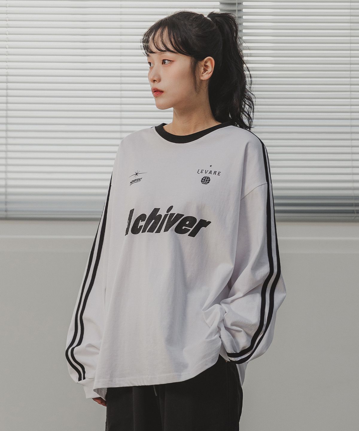 앨빈클로(ALVINCLO) ACHIVER 트랙 오버핏 긴팔티 AVT932 (2 COLOR)