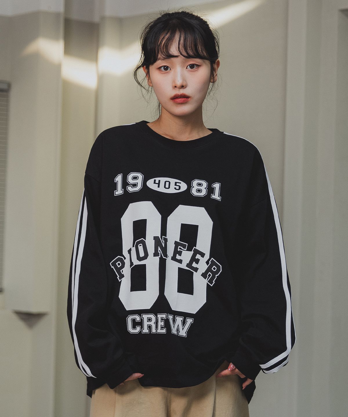 앨빈클로(ALVINCLO) 파이오니어 트랙 오버핏 긴팔티 AVT940 (2 COLOR)
