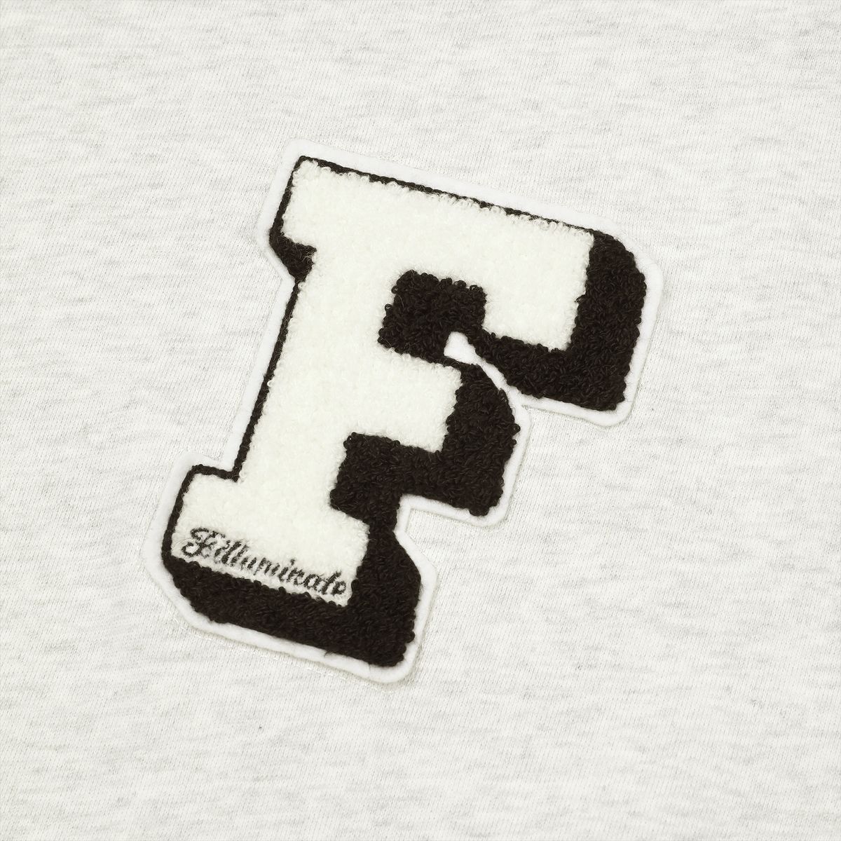 필루미네이트(FILLUMINATE) F 부클 로고 후디-오트밀